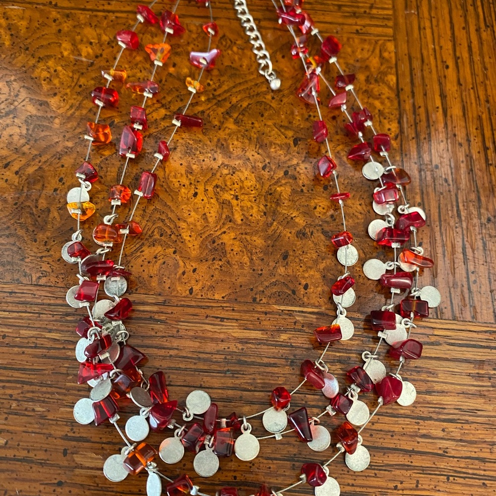 Elegant Red Gemstone Chip and Silver Women's Necklace